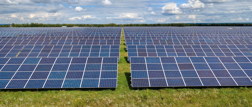 Atsinaujinančioji energija su „AsstrA“: saulės baterijų gabenimas iš Lenkijos į Ukrainą